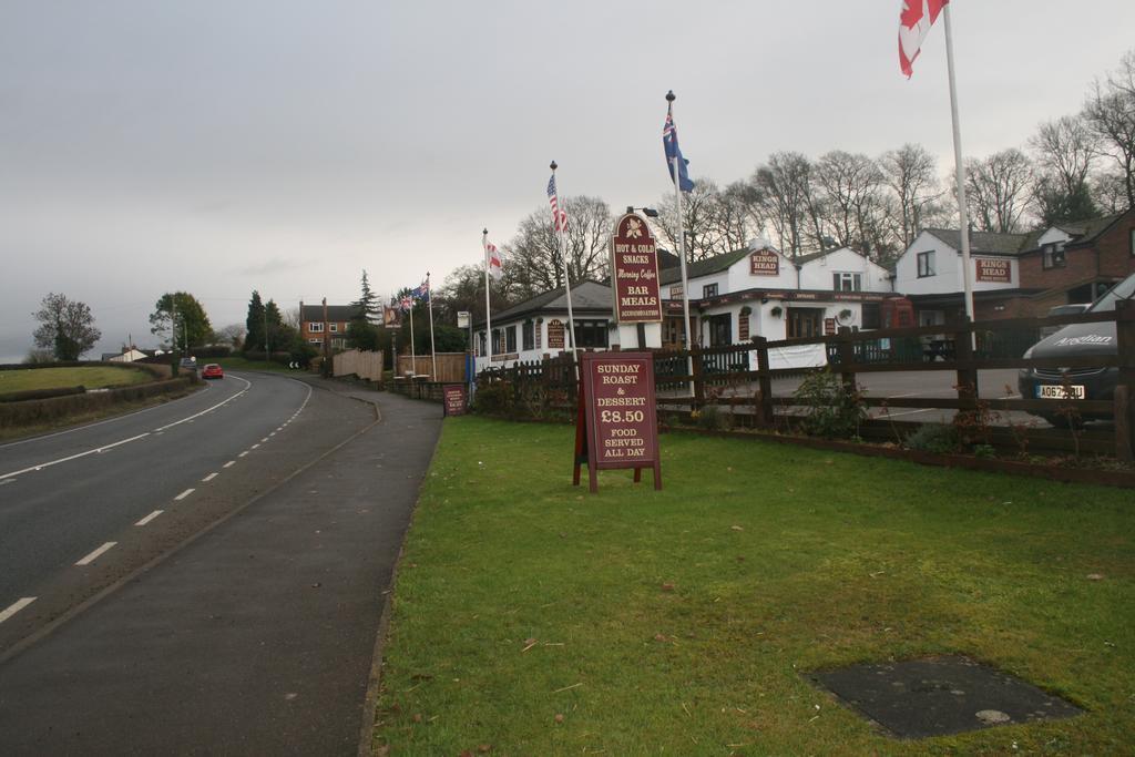 The Kings Head Inn Глостер Екстер'єр фото
